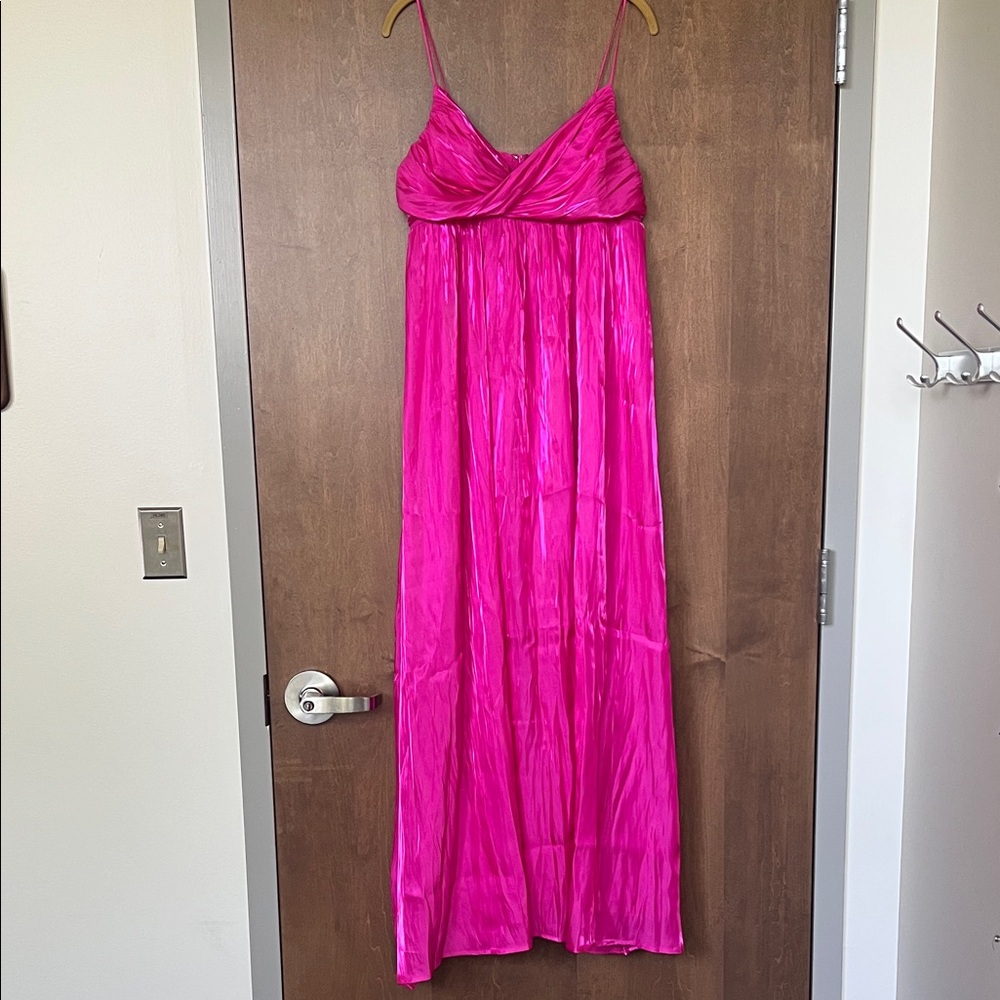 Storia Fuchsia Sheen Maxi Dress – Size M, Barbiecore Elegance, NWOT